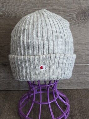 Champion Ribbed Cuffed Beanie in Light Gray